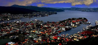 Norveç 'in Bergen şehrinden Floyen Dağı' ndan çekilen panoramik çekim 