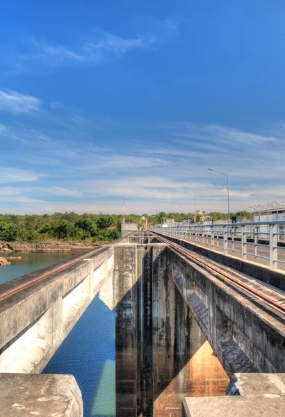 Barrage Pakmun — Photo