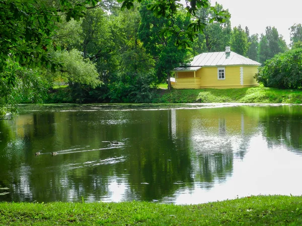 Pond Pushkin Garden — Stock Photo, Image