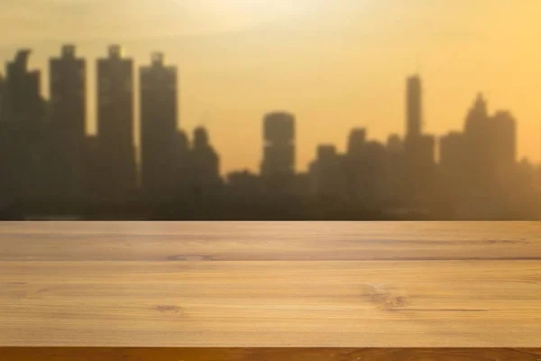 Empty Wood Table Top City View Sunset Background Used Display — Stock Photo, Image