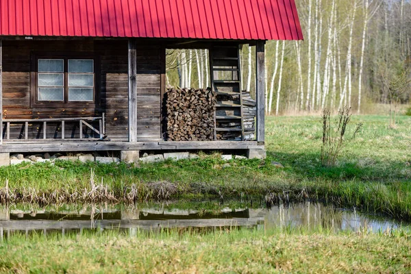 Elhagyott Romjai Régi Fából Készült Épület Vidéki Lettország Nyáron Lombozat — Stock Fotó