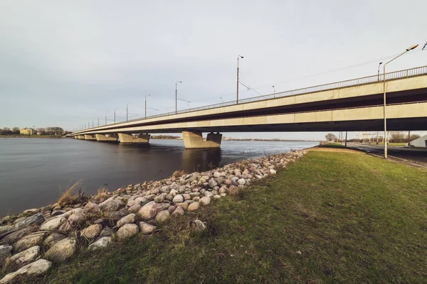 Riga Stadtpanorama Herbst Mit Brücken Und Der Daugava Davor — Stockfoto