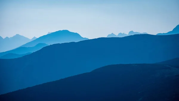 Western Carpathian Mountain Tops Autumn Covered Mist Clouds Blue Cast — Stock Photo, Image