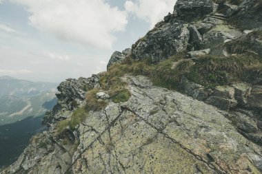 Slovakya'daki Tatra Dağları'nda yürüyüş iz