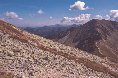 Hiking trail Tatra, Slovakya, dağın zirvesinde