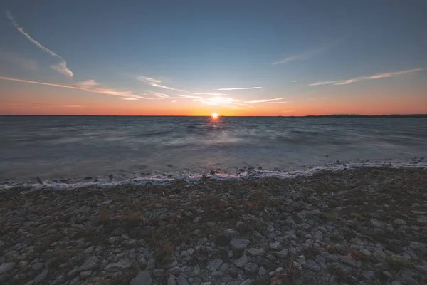 Dramatic Sunrise Baltic Sea Rocky Beach — Stock Photo, Image