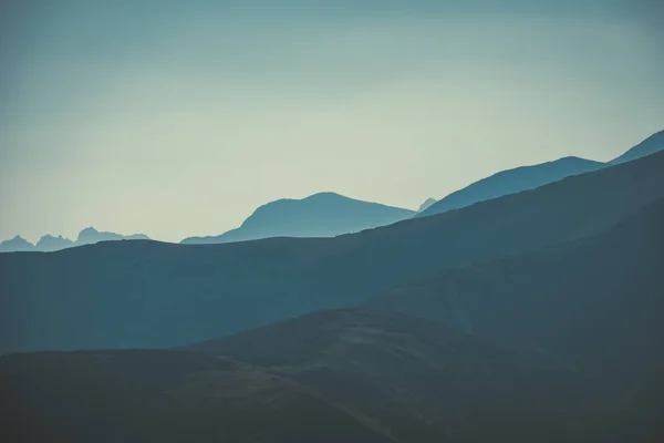 Occidental Cárpatos Cumbres Montaña Otoño Cubierto Niebla Nubes — Foto de Stock