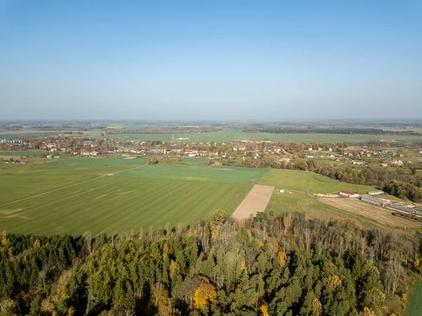 Flygfoto Över Landsbygden Med Byn Åkrar Och Skog Höst Med — Stockfoto