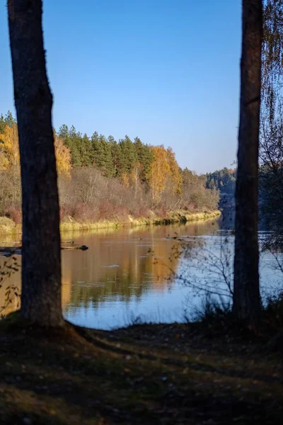 Natuur Reflecties Helder Water Het Meer Rivier Platteland Herfst Kleuren — Stockfoto