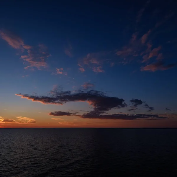 Barevné Dramatické Východ Slunce Moři Pohled Trajektu Baltského Moře Létě — Stock fotografie