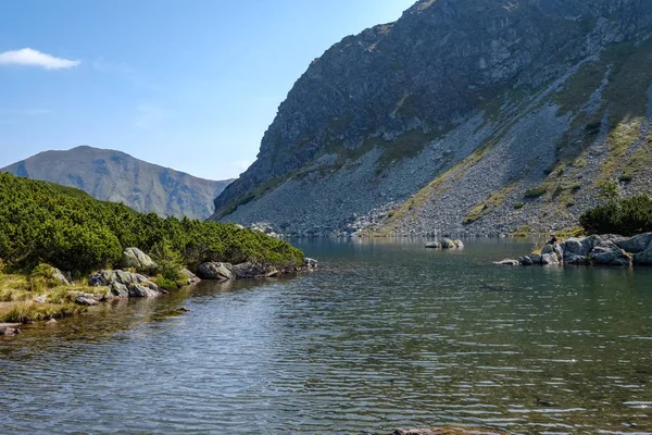 Panoramatický Pohled Horské Jezero Pozdním Létě Slovenských Karpatech Tatra Odrazy — Stock fotografie