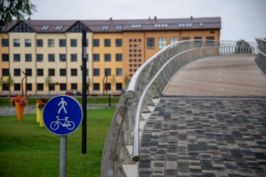 Kompozit malzeme ayak Köprü Nehri üzerinde
