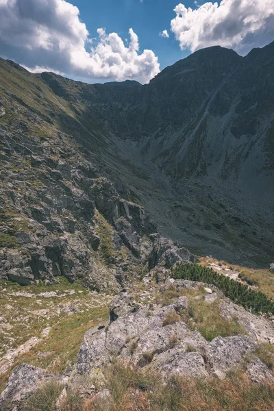 Rocky Mountain Toppar Med Vandringsleder Höst Slovakiska Tatra Västra Karpaterna — Stockfoto