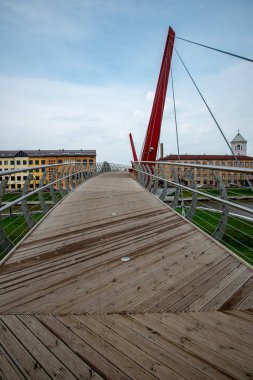 Kompozit malzeme ayak Köprü Nehri üzerinde