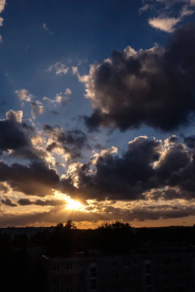 Штормові Хмари Утворюються Над Сільською Місцевістю Полями — стокове фото