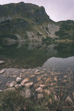 dağ gölü Rohache Slovakya'daki Tatra Dağları