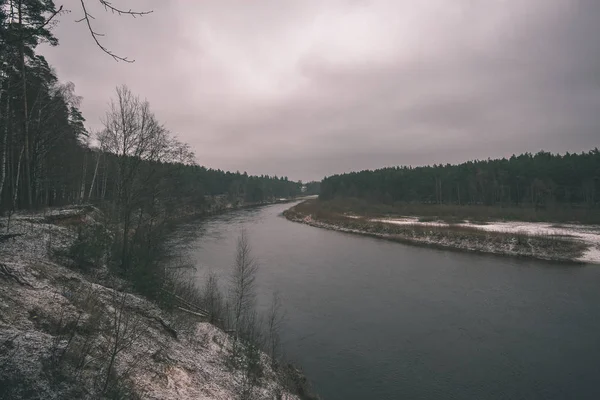 Rivière Gauja Près Valmiera Avec Falaises Grès Eau Calme Début — Photo