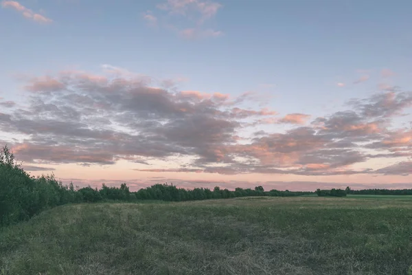 Nuages Orageux Formant Sur Campagne Les Champs Avec Des Routes — Photo