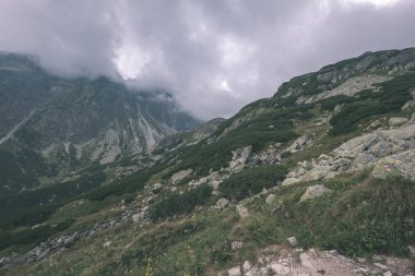 Batı Karpat Dağları bulutlu gün Tatra yürüyüş rotaları