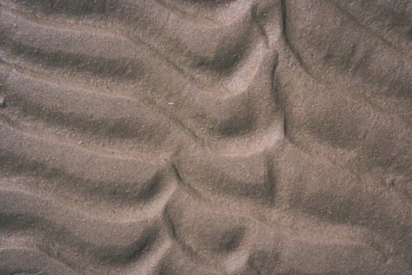 Абстрактный Текстурный Песок Рядом Водным Объектом Некоторыми Растениями Винтажный Ретро — стоковое фото