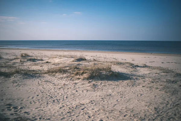 Pustej Plaży Wydmami Piękne Niebo — Zdjęcie stockowe