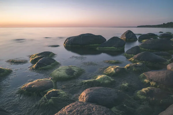 Kamenné Moře Pláž Krásný Západ Slunce — Stock fotografie