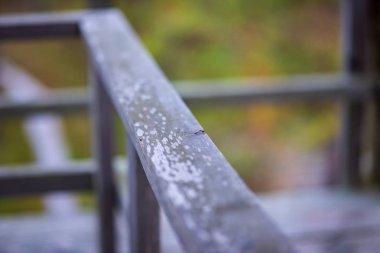 arka plan bulanık üzerinde Ahşap korkuluk Detayı