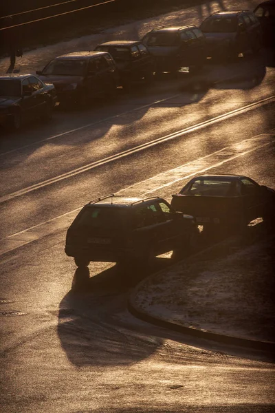 Samochodu Drodze Słońce Wieczór — Zdjęcie stockowe