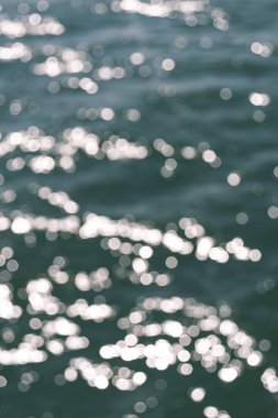 deniz ve dalgalar bulanık görünümü arka plan olarak