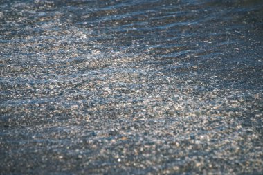 arka plan olarak kayalık Beach görünümü kapatın