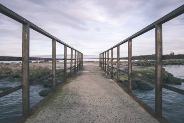 bağlantı noktası eski paslı metal Köprüsü