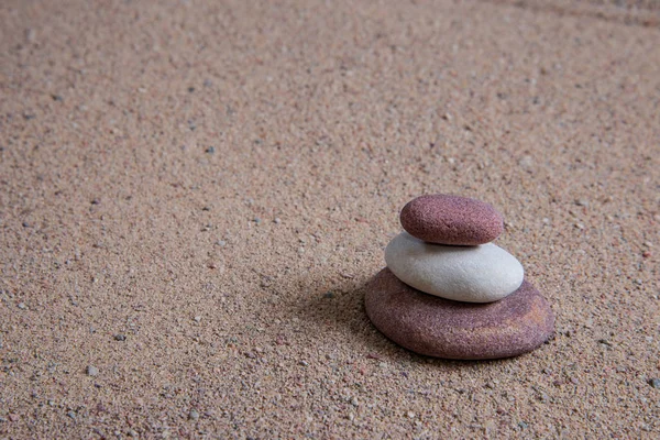 Close View Relaxing Stones Lay Sand — Stok Foto