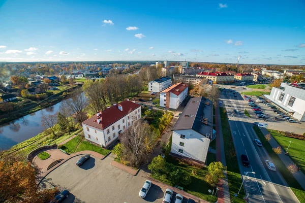 Vista Aérea Bela Cidade Valmiera Letónia — Fotografia de Stock