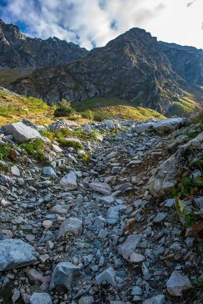 Skalista Tatra Turystycznych Górskich Szlaków Turystycznych Słowacji — Zdjęcie stockowe