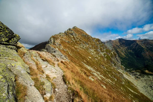 Sentieri Escursionistici Montagna Rocciosi Tatra Slovacchia — Foto Stock