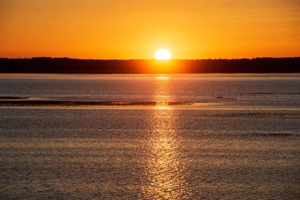 Vista Panoramica Del Bellissimo Tramonto Rosso Sul Mare — Foto Stock