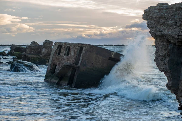 Rovine Vecchio Forte Guerra Liepaja Durante Tramonto Lettonia — Foto Stock