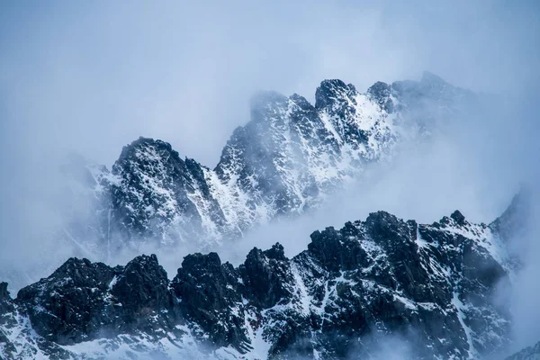 Topp Bergsutsikt Från Krivan Slovakien Berg Täckta Vinter Snö Och — Stockfoto