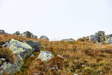 Slovakça rpcky dağ üst ayrıntılarda Tatra, bulutlar üzerinde en fazla yaz aylarında