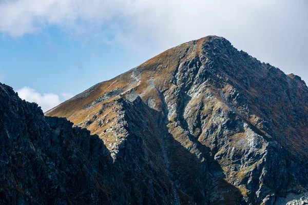 Slovakian Tatra Mountain High Peaks Blue Sky Background Broken Clouds — Stock Photo, Image