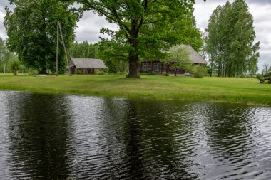 kırsal eski ahşap evde ayrıntılarını