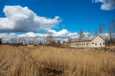 Şehir Skrunda Letonya terk edilmiş askeri binalar