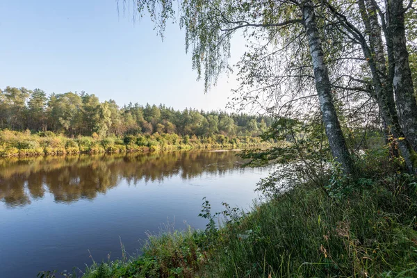 Tramonto Colorato Sul Fiume Nella Notte Estate — Foto Stock