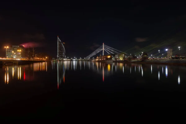 Noční Světla Rize Lotyšsku Linky Aut Mostů — Stock fotografie