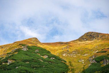 slovakya Tatra dağ sisli havalarda üstleri