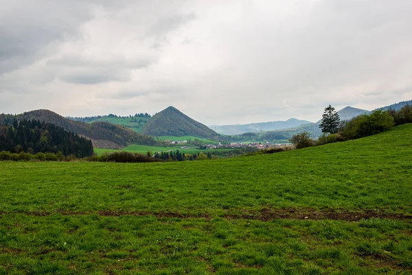 slovakya Tatra dağ sisli havalarda üstleri