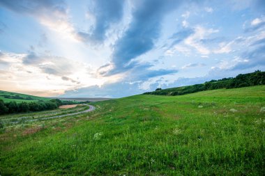 Slovakya 'da Tatra Dağları üzerinde dramatik bulutlar