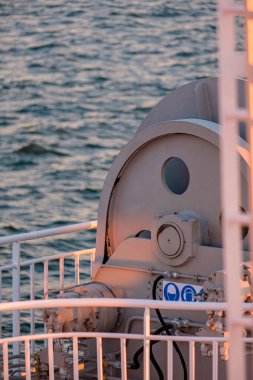 deniz feribot mekanik detayları