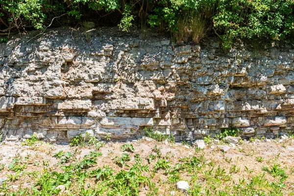 Pedra tijolo tectured padrão na natureza — Fotografia de Stock