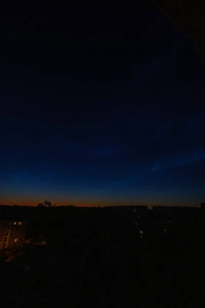Obłoki chmur w nocy — Zdjęcie stockowe